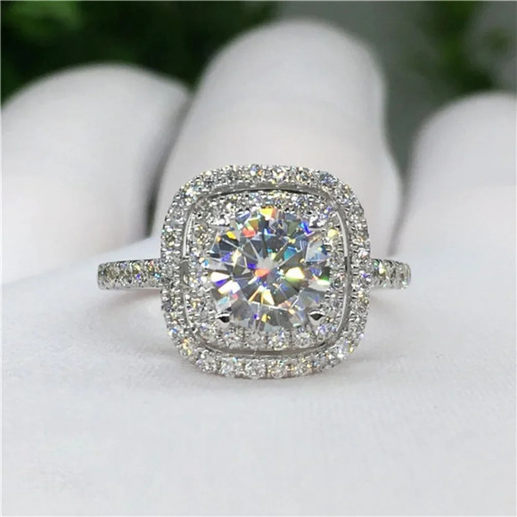 💥High Quality Shiny Round CZ Bling Square Micro Classic UNVN12137 - Picture 1 of 5